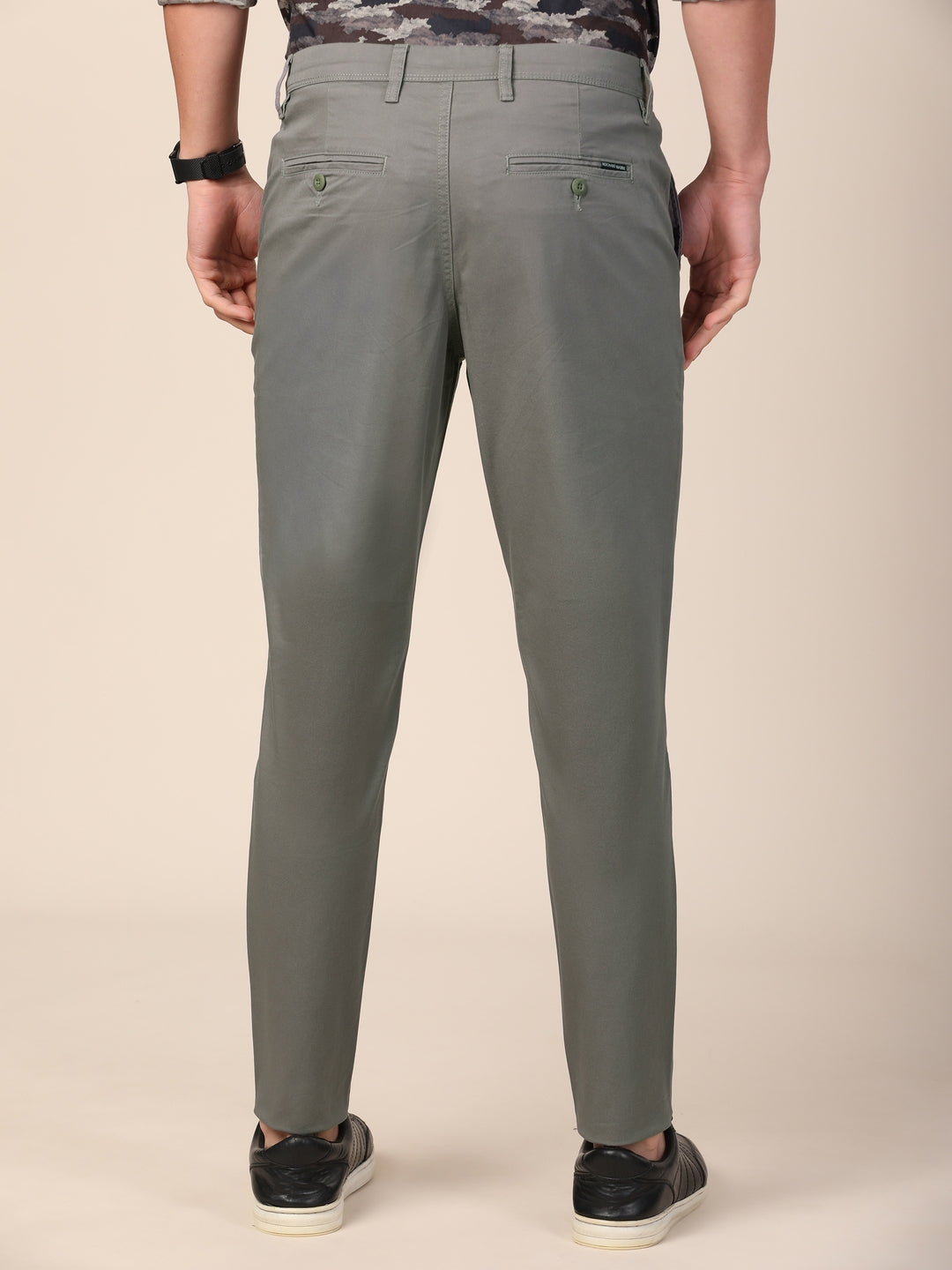 MERCHANT MARINE Men Grey Tapered Fit Chinos Trousers